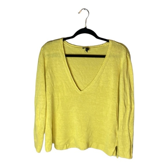 Eileen Fisher 100% Organic Linen Yellow V-Neck Lightweight Sweater Size Medium - Picture 1 of 6